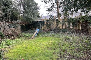 Photo 6- click for photo gallery